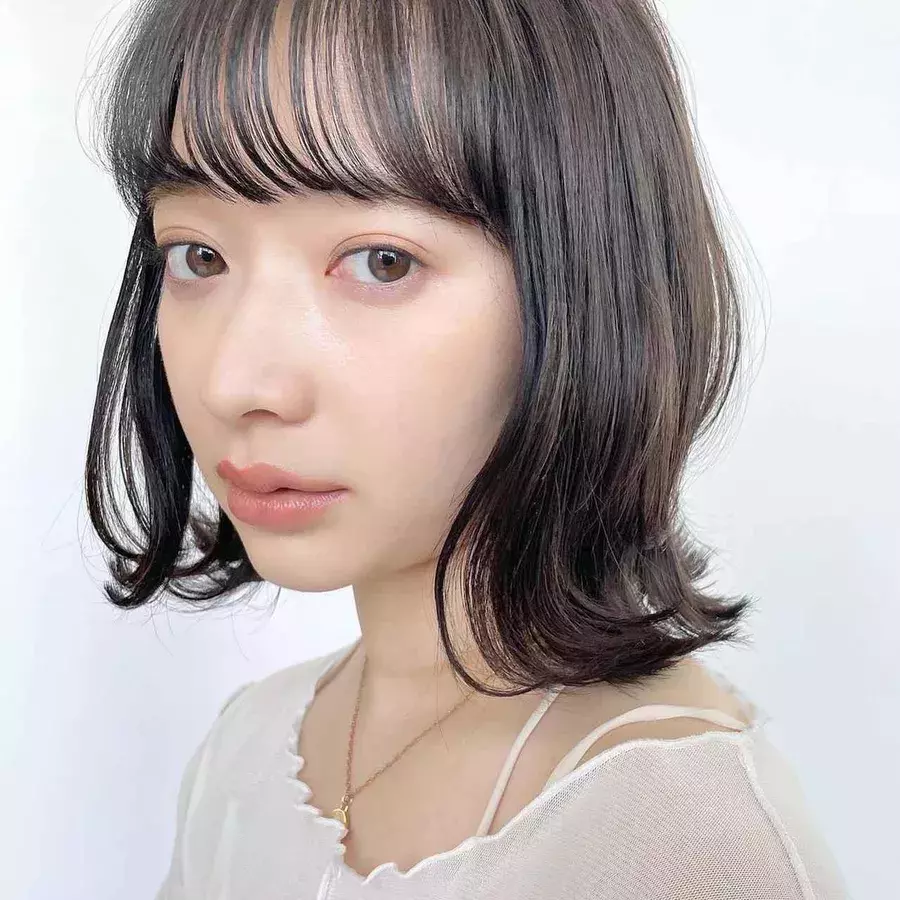 あの子雰囲気ありすぎ 誰もが振り向く ニュアンス美人ヘア ローリエプレス