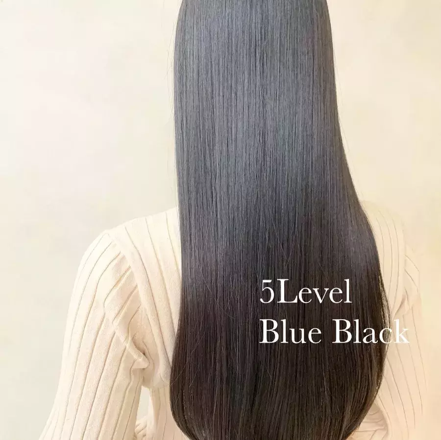 暗髪で自分らしく ダークカラー で繊細な可愛さを ローリエプレス