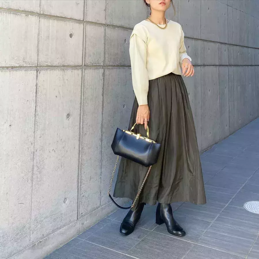 大人の必需品 ショートブーツ で作る 綺麗めコーデ 4選 ローリエプレス