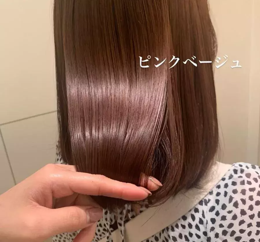 アラサーに似合う 相性バッチリ くすみ系ヘアカラー ローリエプレス