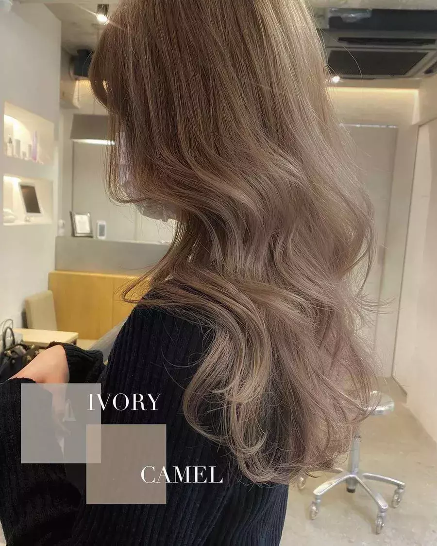 次のヘアカラーどうする 大人もokな ベージュカラー に挑戦 ローリエプレス