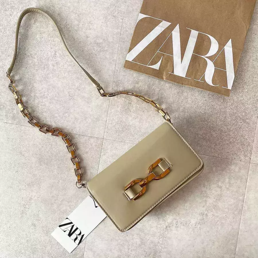 ザラ女 騒然 Zara の セールバッグ は完売寸前 ローリエプレス