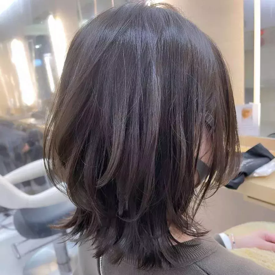 意外とハードル低い ウルフカット でイメチェン大成功 ローリエプレス