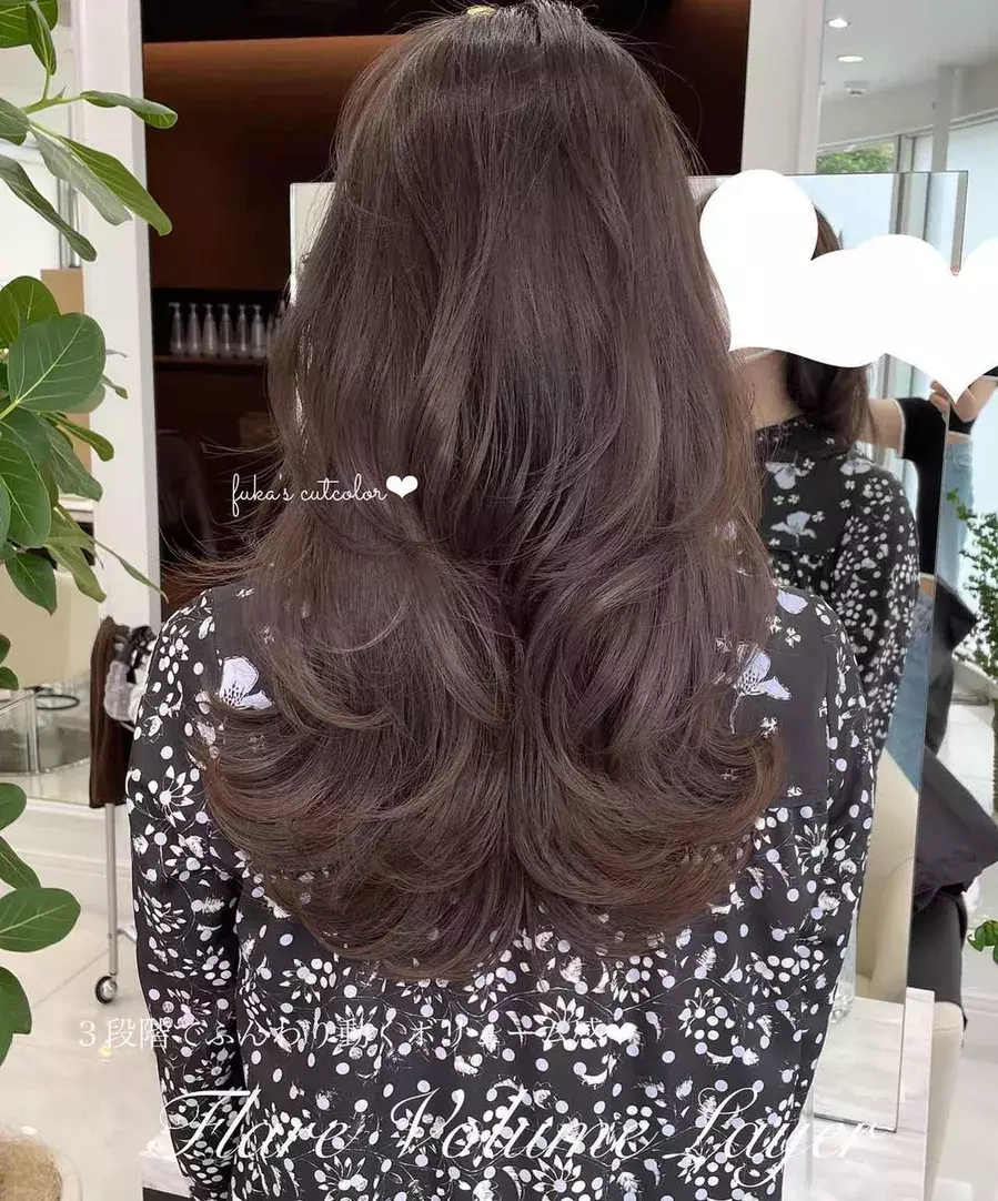 大人女子の髪型って レイヤーヘア がおしゃれすぎる ローリエプレス