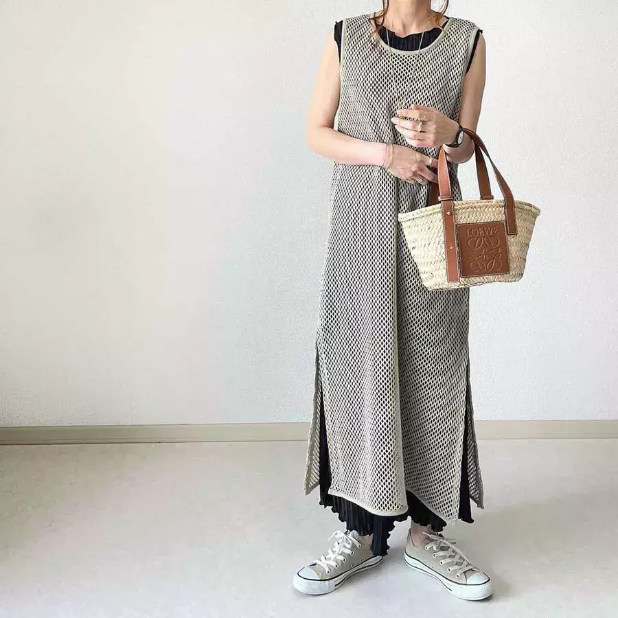 手持ち服を眠らせない Gu 頼れる 重ね着ワンピ のお手本着回しコーデ ローリエプレス