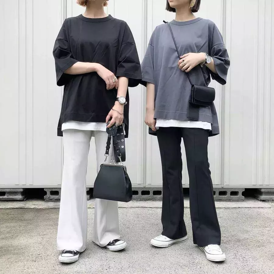 良すぎてフル出勤 ユニクロ 1枚で 高見えtシャツ コーデ ローリエプレス