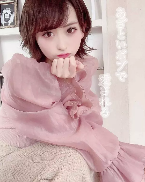 いちごチョコみたい 絶妙なやり過ぎない感がちょうどいい ピンク 赤系ヘアカラー ローリエプレス