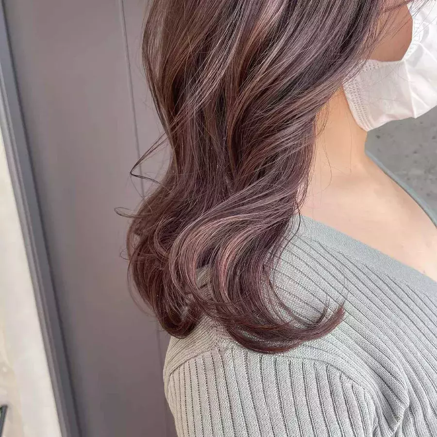 茶髪ミディアム オフィス 大人のための上品愛されヘアカタログ ローリエプレス 茶髪ミディアム オフィス 大人のための上品愛されヘアカタログ ローリエプレス