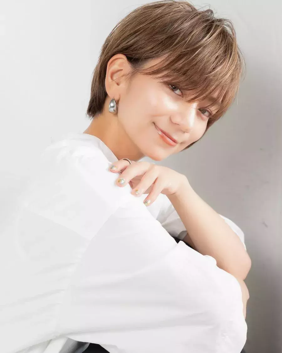 カジュアルすぎない ショートヘア で色っぽ女子に大変身 ローリエプレス