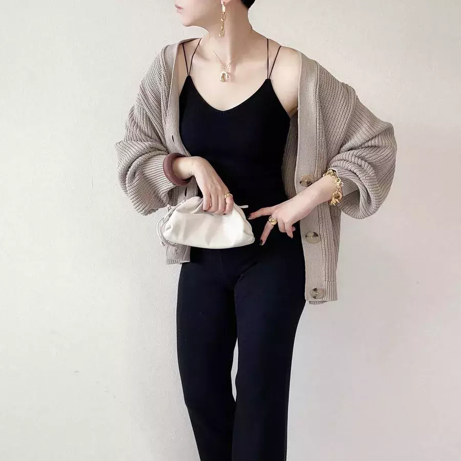 羽織ものは H M ニット Vs ジャケット どっち派 ローリエプレス 羽織ものは H M ニット Vs ジャケット どっち派 ローリエプレス