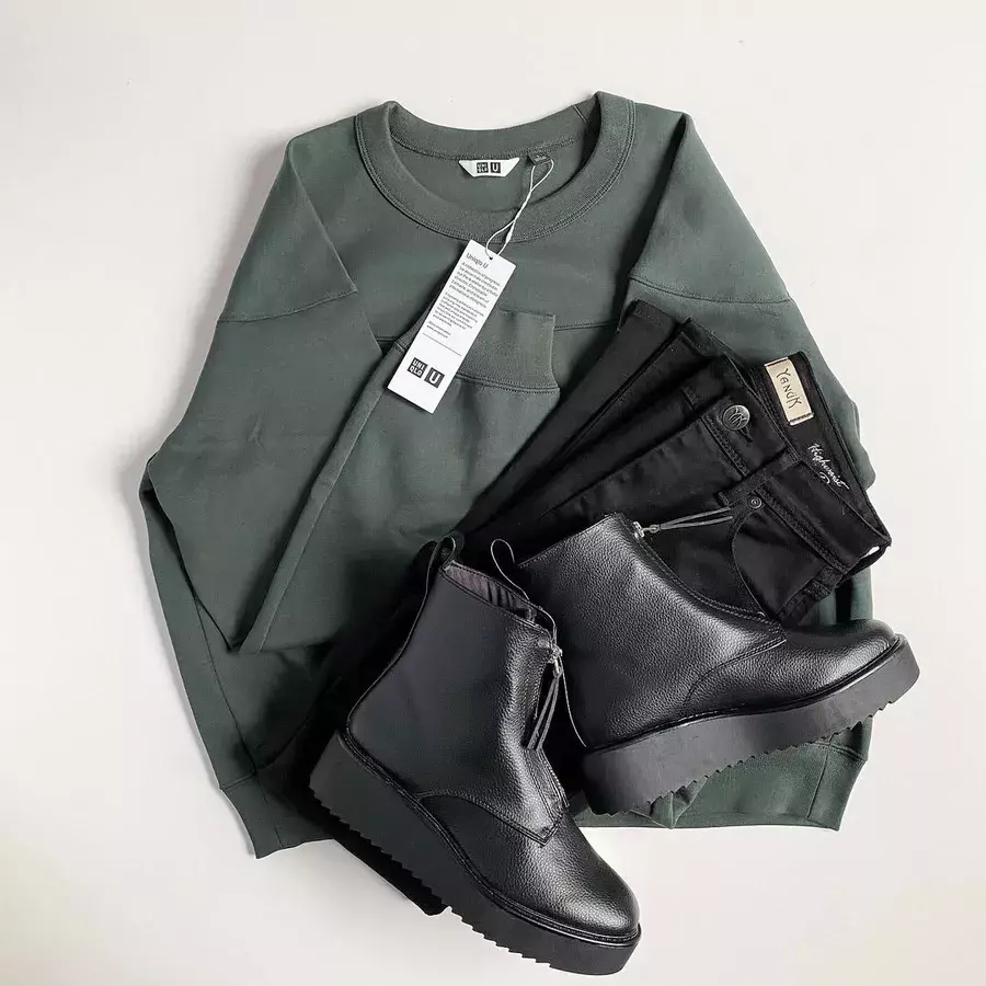 買わなきゃ損 ユニクロ の 上下スウェット おしゃれすぎ ローリエプレス