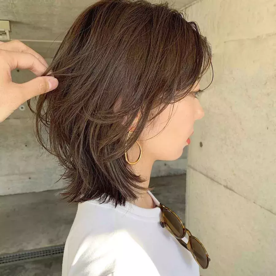 これだけでオシャレに レイヤーカット で後ろ姿まで可愛い ローリエプレス これだけでオシャレに レイヤーカット で後ろ姿まで可愛い ローリエプレス