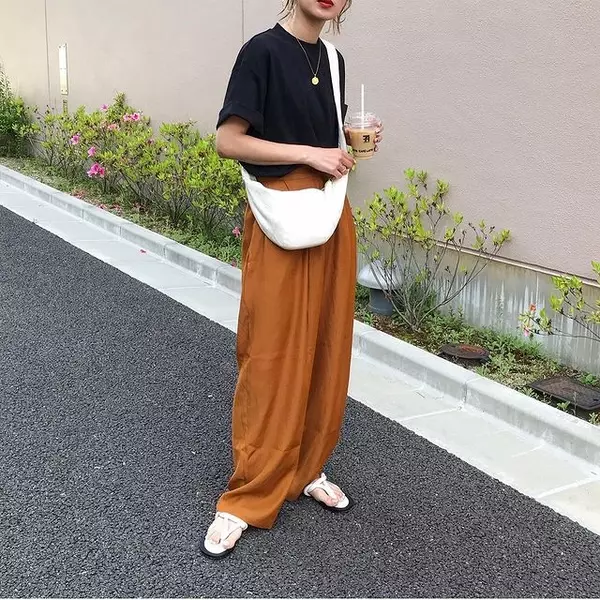 何枚持ってても損しない 無印 のtシャツがめっちゃ使える ローリエプレス