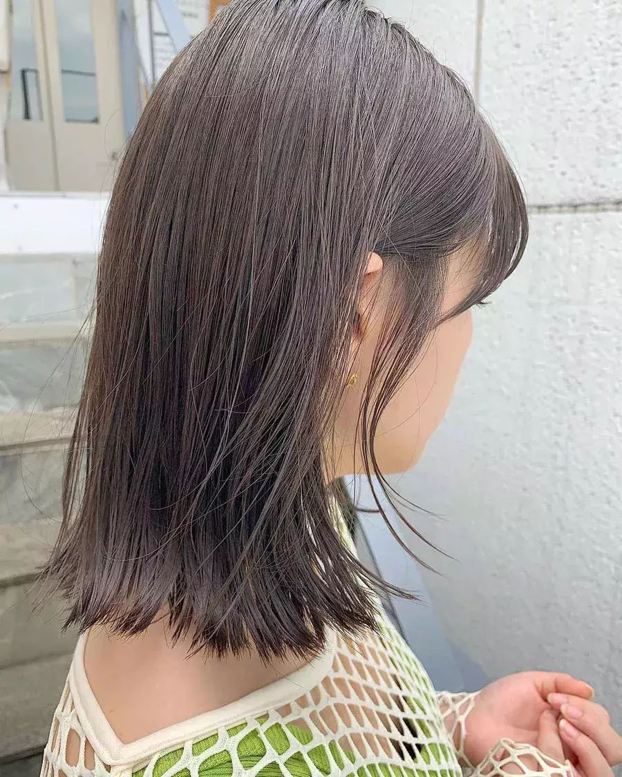 今 一番可愛い ミディアムレイヤー 世代問わず大人気 ローリエプレス