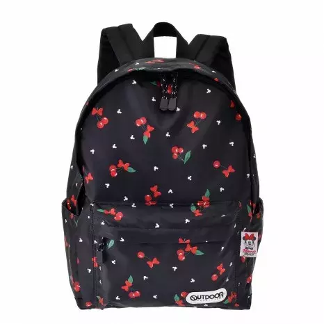 ディズニー さくらんぼモチーフのアイテムがお目見え Outdoor とのコラボグッズも ローリエプレス