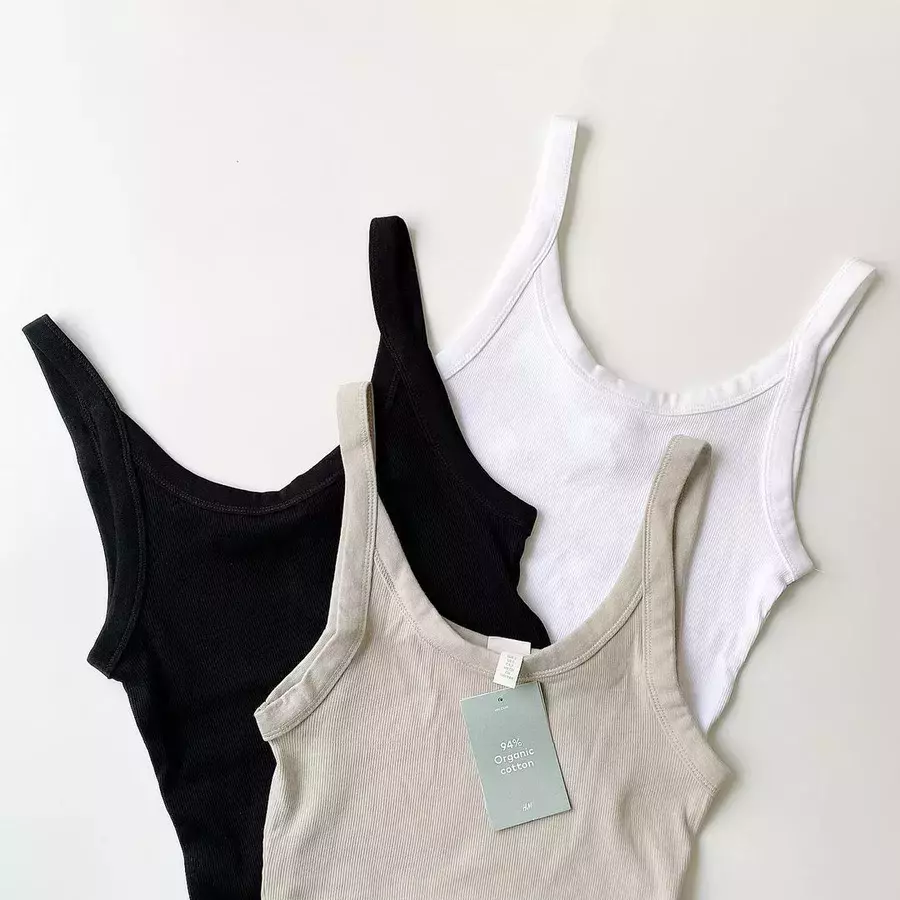 イロチ買い決定 H M の神リブタンクトップが万能すぎてコスパ最強 ローリエプレス