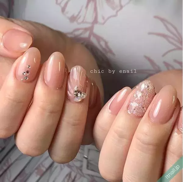 キレイめな マーメイドネイル にうっとり おすすめデザイン 22 ローリエプレス