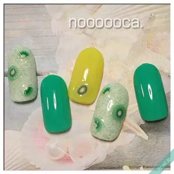 フルーツネイルがかわいい 春夏におすすめのジューシーデザイン集 ローリエプレス フルーツネイルがかわいい 春夏におすすめのジューシーデザイン集 ローリエプレス