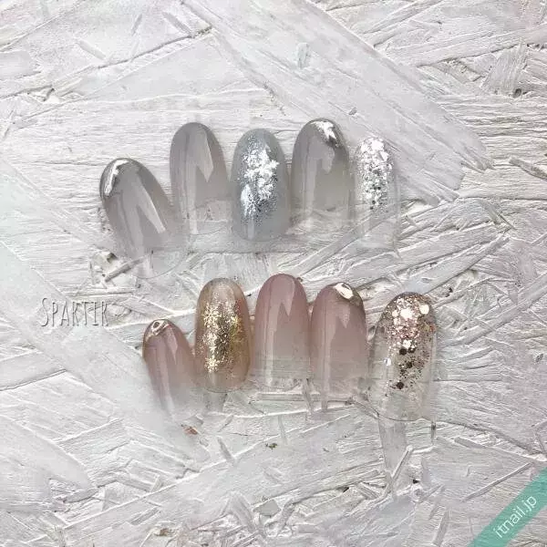 30代40代に似合う 大人かわいい 雪の結晶ネイル Top８ ローリエプレス