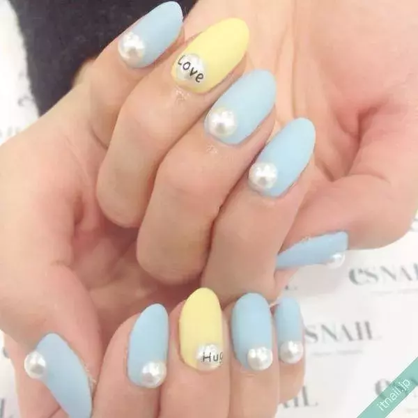 冬 春ネイル 季節の変わり目に キュートなパステル マットネイル ローリエプレス