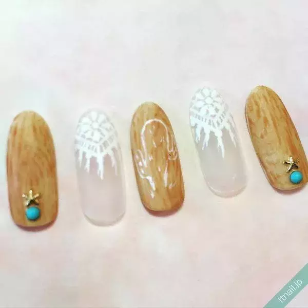 木目でほっこりウッドネイル ナチュラルかわいいデザイン5選 ローリエプレス