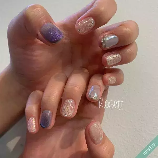 セルフで真似したい ホイルアート の高見えネイルデザイン集 ローリエプレス