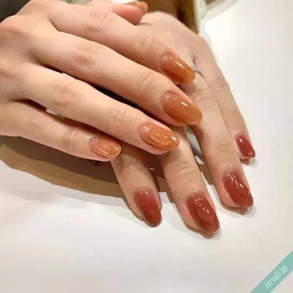 夏後半はこれできまり シアーカラーネイル ランキングtop７ ローリエプレス