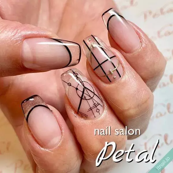 簡単に長さだしok チップイクステンションネイルの魅力とは ローリエプレス 簡単に長さだしok チップイクステンションネイルの魅力とは ローリエプレス