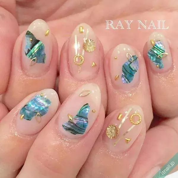 参考にしたい ネイルシールを使ったデザイン見本市 ローリエプレス 参考にしたい ネイルシールを使ったデザイン見本市 ローリエプレス