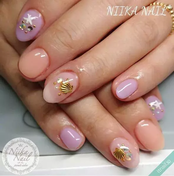 置くだけで即 夏モード 貝殻 ヒトデ のネイルデザイン８選 ローリエプレス