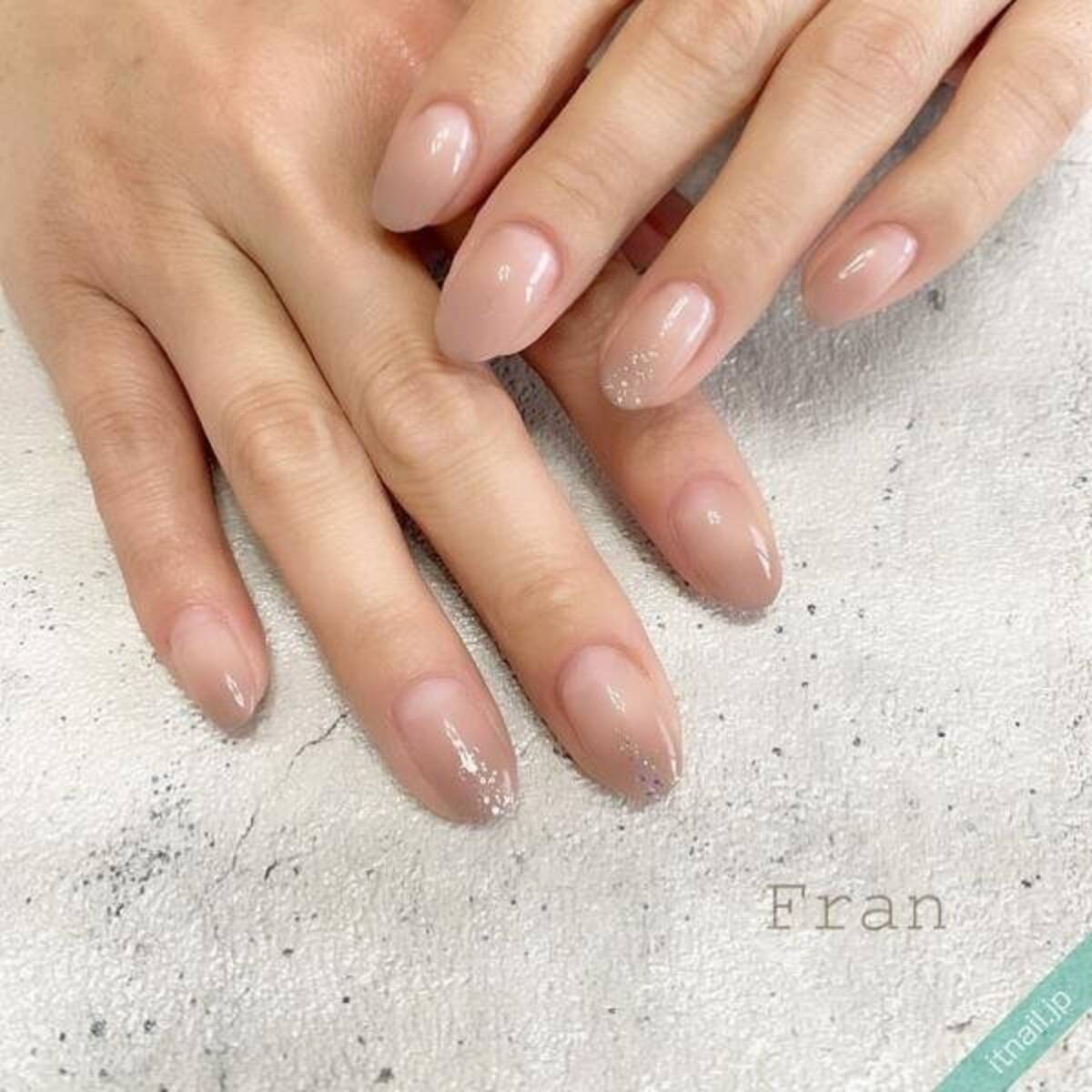 フレンチ グラデ 定番のネイルデザインに ワンモア プラス ローリエプレス