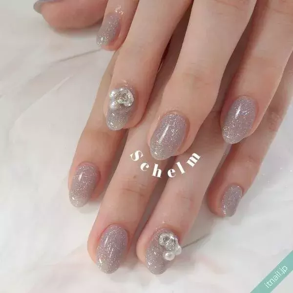 ショートネイルに似合うのはこれ 冬の シンプルネイル 8選 ローリエプレス ショートネイルに似合うのはこれ 冬の シンプルネイル 8選 ローリエプレス