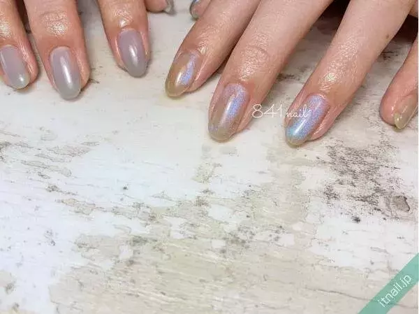 落ち着いたオシャレが叶う 最旬 グレー のネイルデザイン特集 ローリエプレス