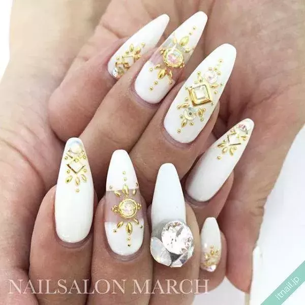 趣味はダンス 気分がアガるダンス別おすすめデザインネイル ローリエプレス 趣味はダンス 気分がアガるダンス別おすすめデザインネイル ローリエプレス