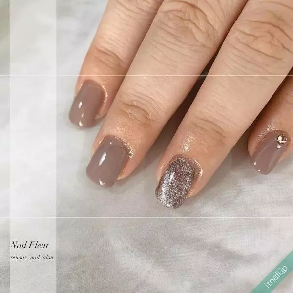 大人女子必見 上品見え間違いなしのグレー ブラウンネイル集 ローリエプレス