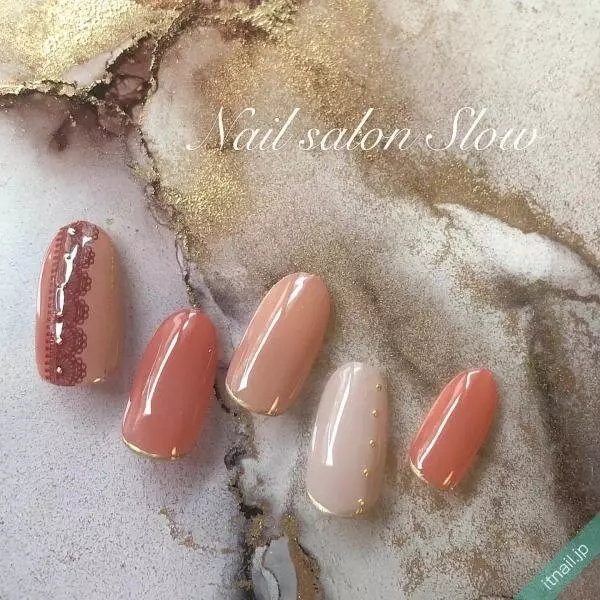 イエベさんにおすすめ コーラルの最旬ネイルデザイン7選 ローリエプレス