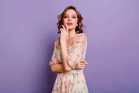 血液型別 Ab型女子恋愛あるある ローリエプレス 血液型別 Ab型女子恋愛あるある ローリエプレス