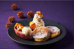 安納芋とキャラメルの絶妙な組み合わせと、ほっこりとしたパンケーキで秋の味覚を楽しむ