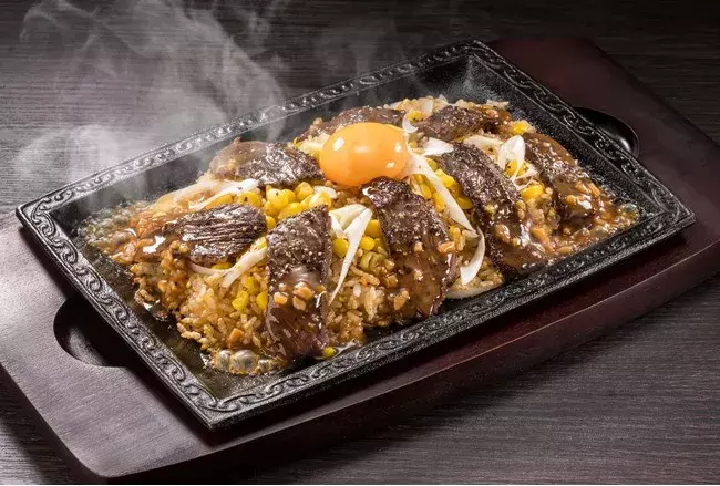 ステーキガスト と バーミヤン の 夢のコラボ飯 が爆誕 ローリエプレス