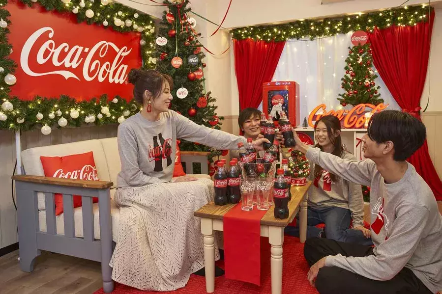 体験レポ コカ コーラ の1日1組 6組限定でご招待 クリスマスパーティルームへ ローリエプレス