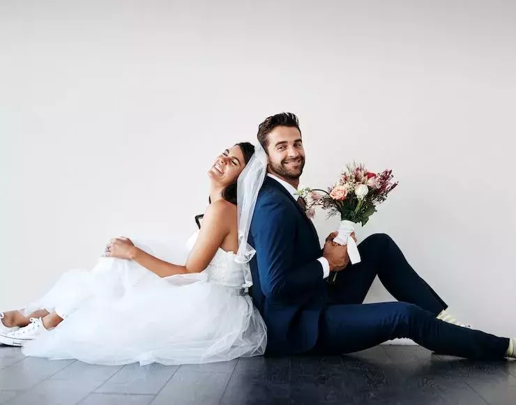 結婚する人は出会った瞬間に分かる 直観や運命って信じてもいいの ローリエプレス