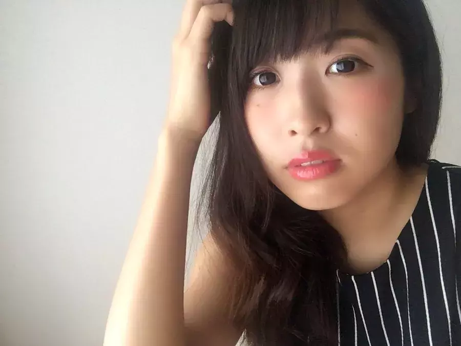 色っぽセクシーメイクでモテを狙おう あざと可愛いメイクに欠かせない3アイテム ローリエプレス