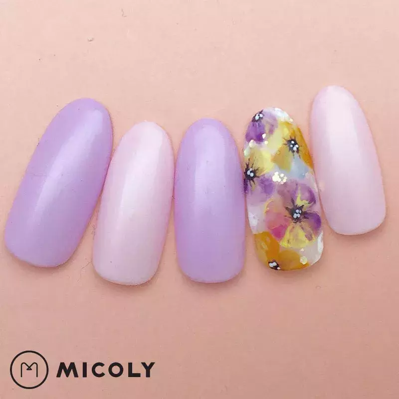 17年春夏トレンドネイルデザイン選 押し花やピンクでかわいく 保存版 ローリエプレス 17年春夏トレンドネイルデザイン選 押し花やピンクでかわいく 保存版 ローリエプレス