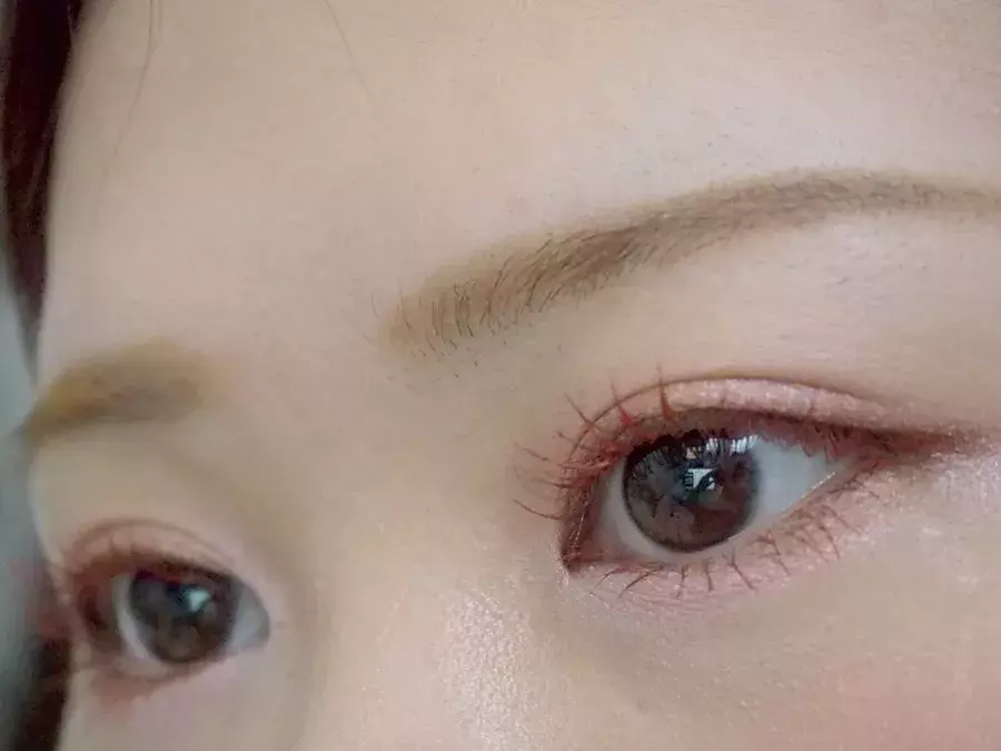 エテュセの赤マスカラで旬顔に 垢抜け目元を作るアイメイクのやり方 ローリエプレス