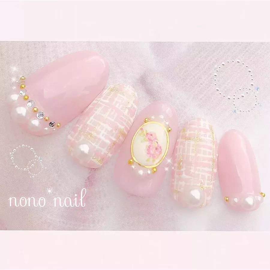 冬にぴったりなツイードネイルデザイン ネイルも冬仕様にチェンジ ローリエプレス 冬にぴったりなツイードネイルデザイン ネイルも冬仕様にチェンジ ローリエプレス