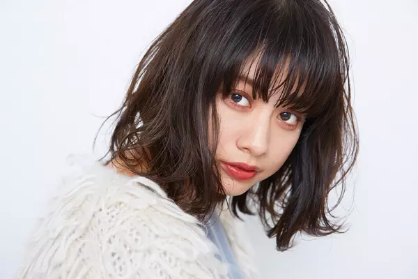 絶対失敗しない囲み目ボルドーメイクのポイント クリスマスにも ローリエプレス