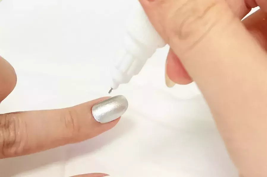 知らないと損してるかも セルフネイルで絶対使える優秀アイテムだけご紹介 ローリエプレス