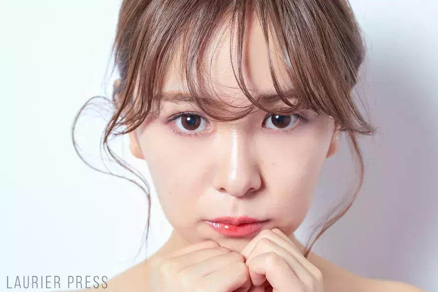 きらっとラメは女の子の味方 シーン別夏のキラキラアイメイク術 ローリエプレス