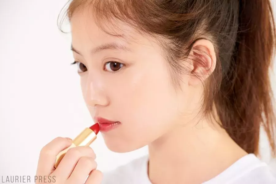 今田美桜ちゃんフェイス徹底解剖 大人っぽピュア顔を作るメイク術 ローリエプレス