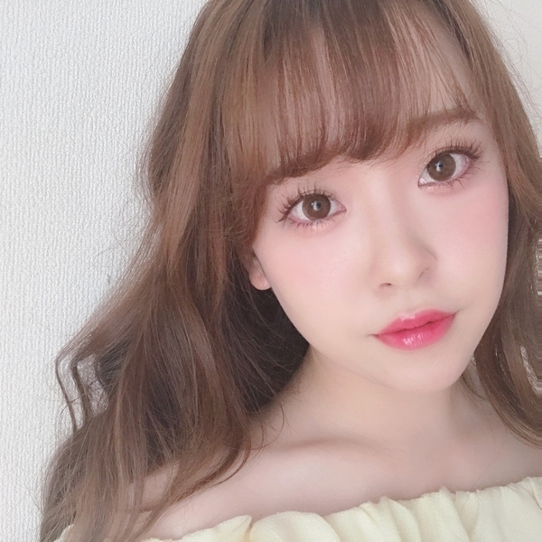 テリちゃんモデルで話題♡ Beige Chuu（ベージュチュー）のキラキラシャドウをレポ ローリエプレス